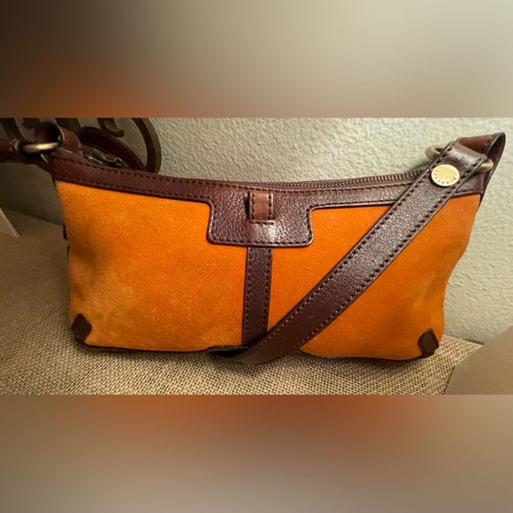 Burberry Crossbody - Picture 3 of 13